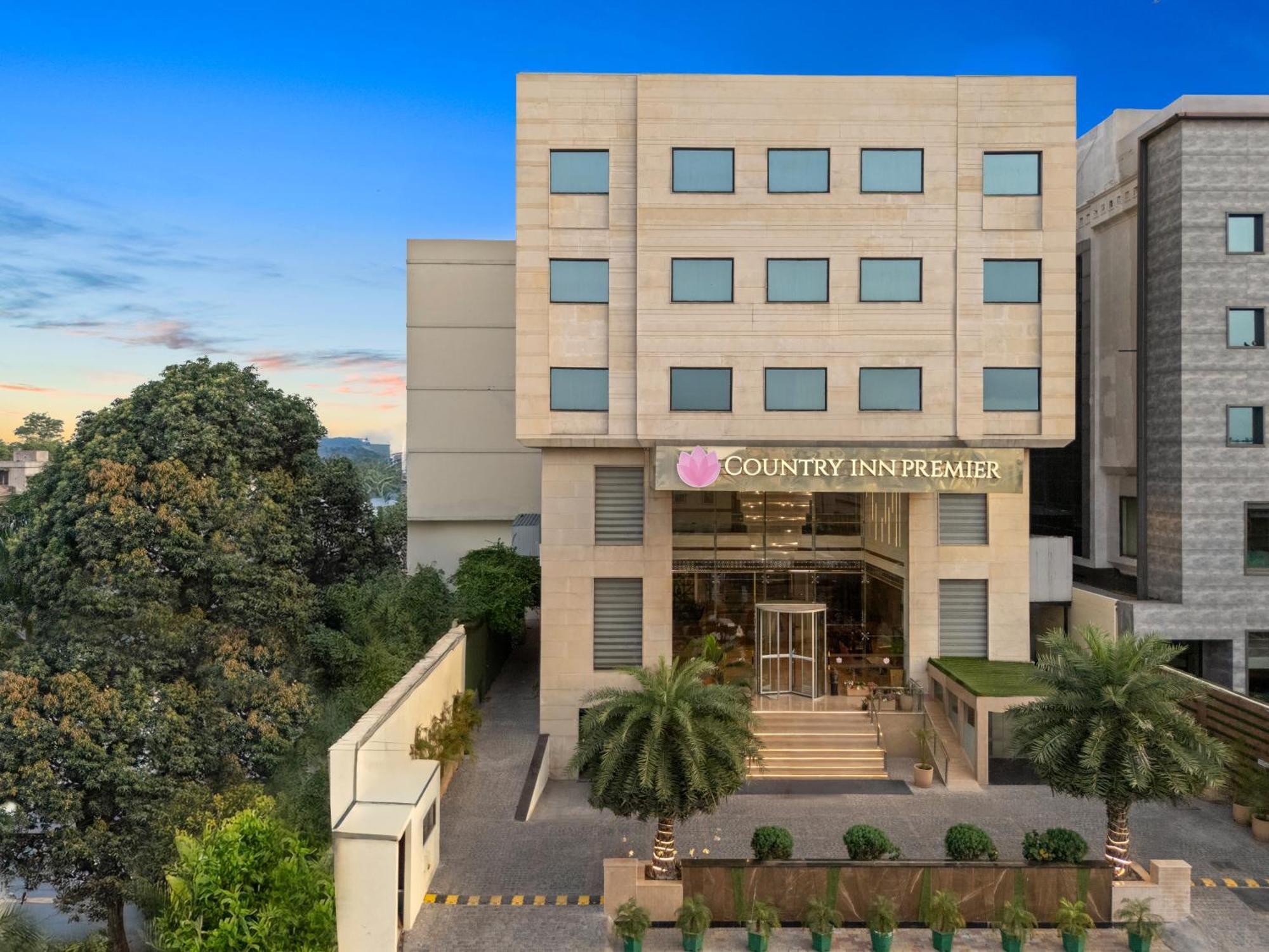 Country Inn Premier Amritsar, 10 Min From Golden Temple Extérieur photo