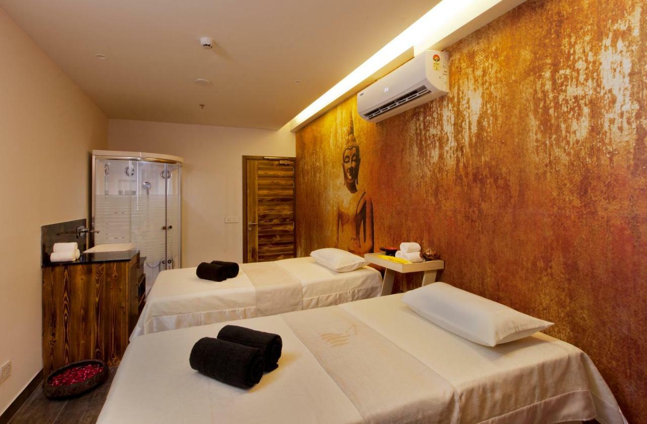 Country Inn Premier Amritsar, 10 Min From Golden Temple Extérieur photo